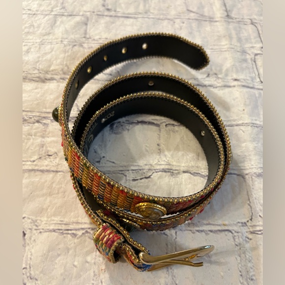 ELITE FRESNO CALIFORNIA COLORFUL FABRIC WITH COLORS STONES GOLD TONE BUCKLE - Picture 2 of 10